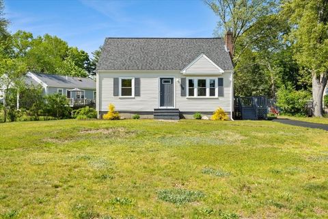 15 Boyden Drive Foxboro MA 02035