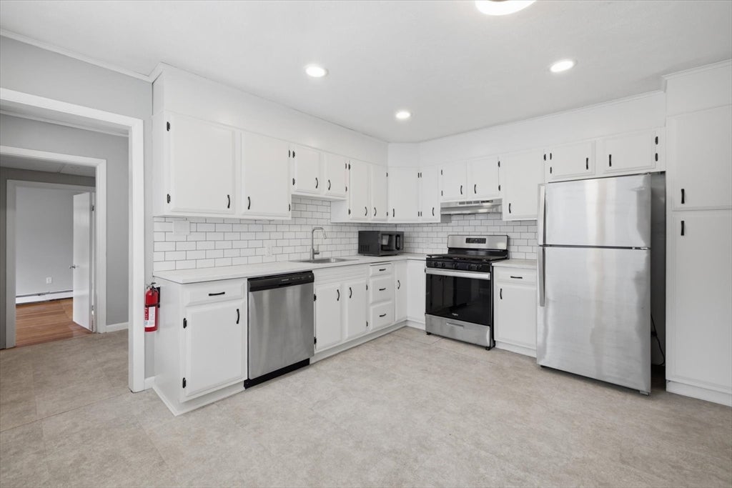 104 Granville Ave, Malden, MA, 104 Granville Ave, Malden, MA Photo #8