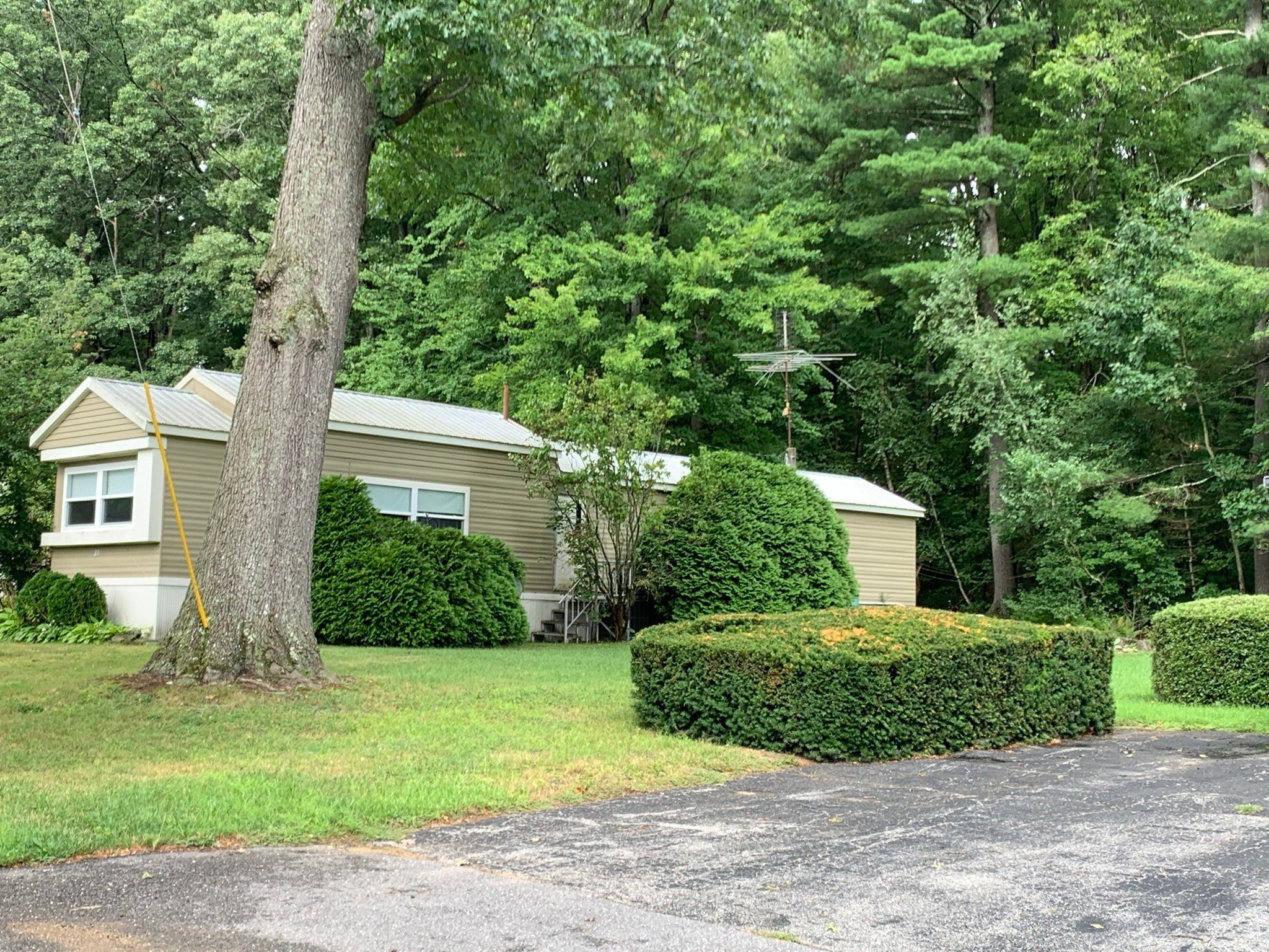 29 Conestoga TRL, Brookfield MA 01502