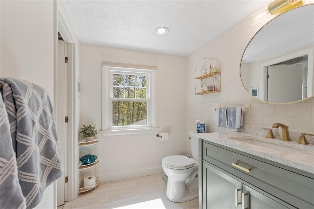 22 Nelson Ave, Georgetown, MA Photo #30