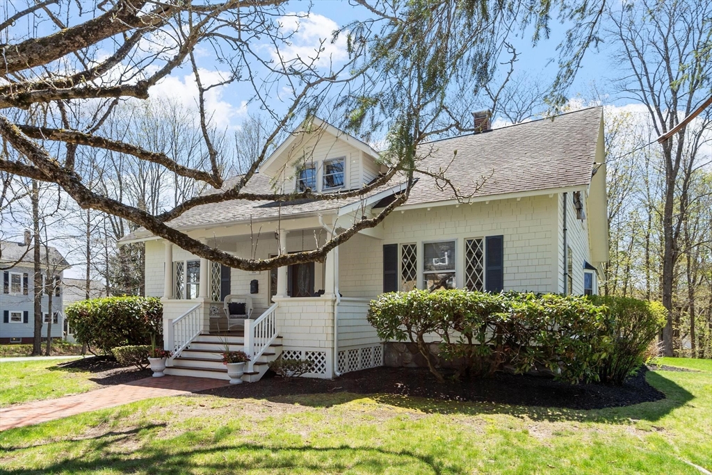22 Nelson Ave, Georgetown, MA Photo #3