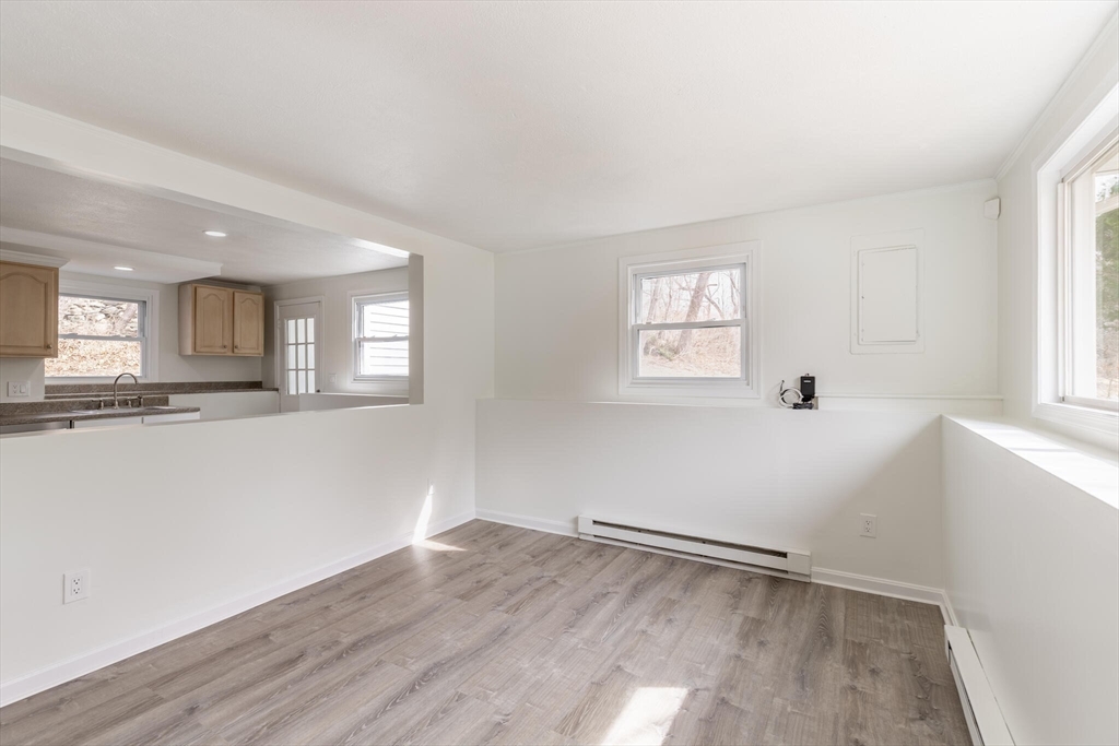 61 Taunton St 61