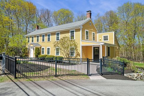 Photo of 1 Chestnut St, North Reading, MA 01864 (MLS # 73510021)