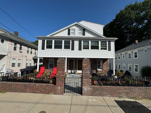 Photo of 33-35 Havelock St #35A, Malden, MA 02148 (MLS # 73465872)