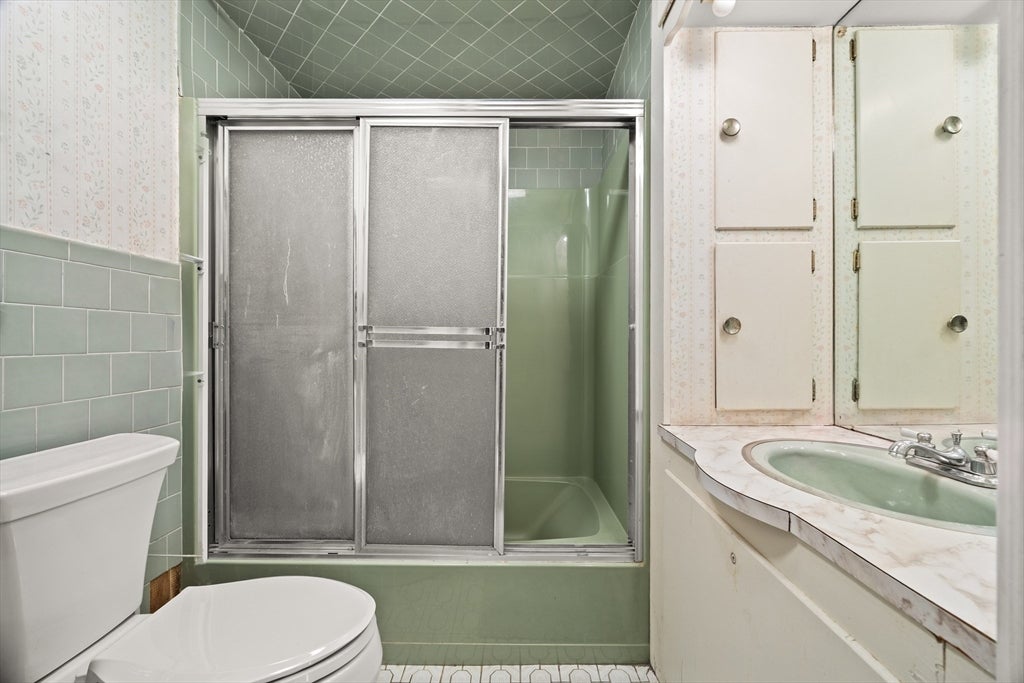 236 Winthrop St, Taunton, MA, 236 Winthrop St, Taunton, MA Photo #32