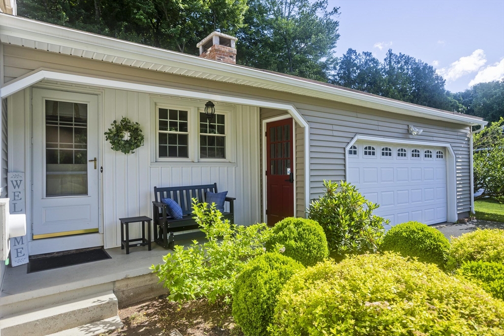 148 Clover Hill Dr