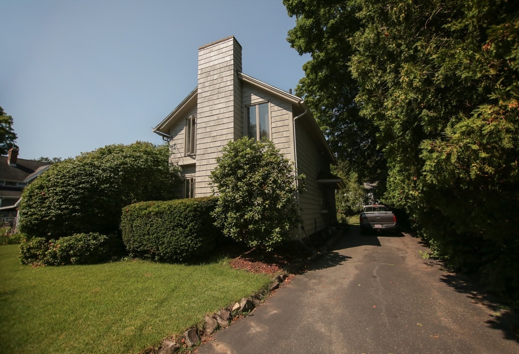 5 Hampden Ct