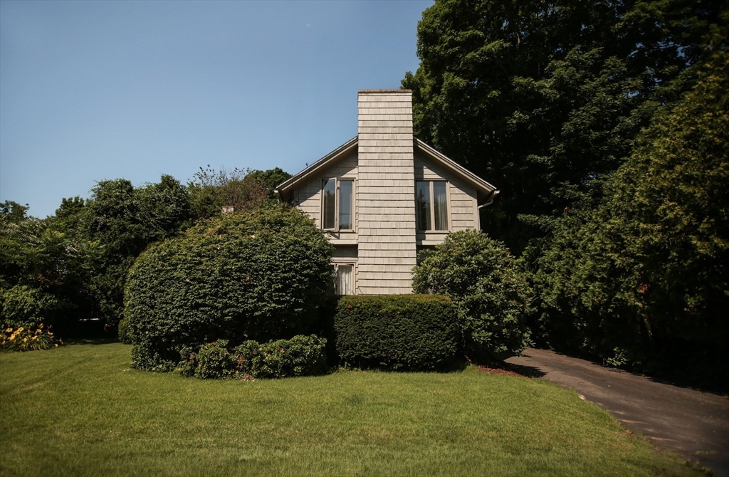 5 Hampden Ct