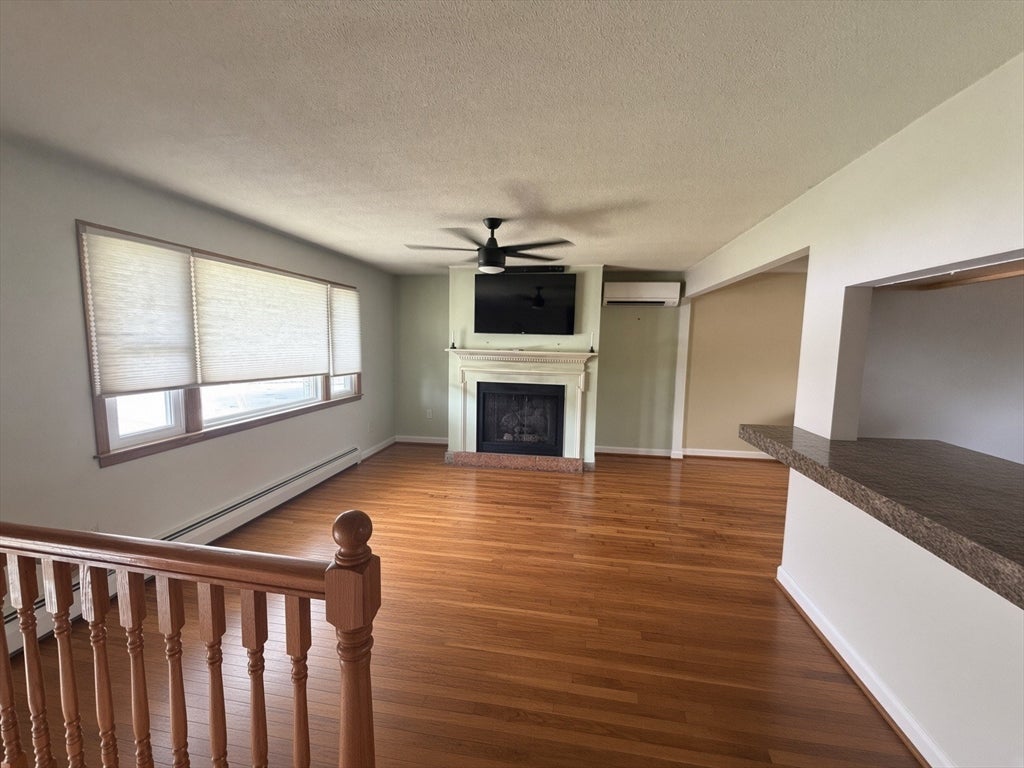 24 Crestshire Drive, Lawrence, MA, 24 Crestshire Drive, Lawrence, MA Photo #4