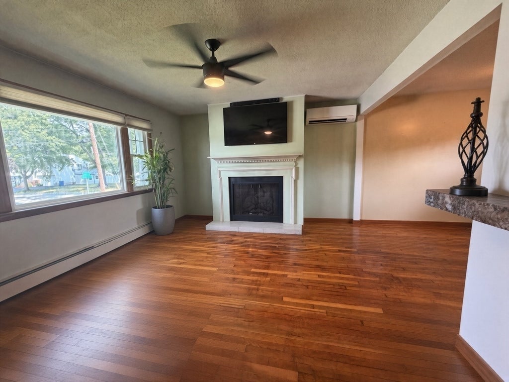 24 Crestshire Drive, Lawrence, MA, 24 Crestshire Drive, Lawrence, MA Photo #6