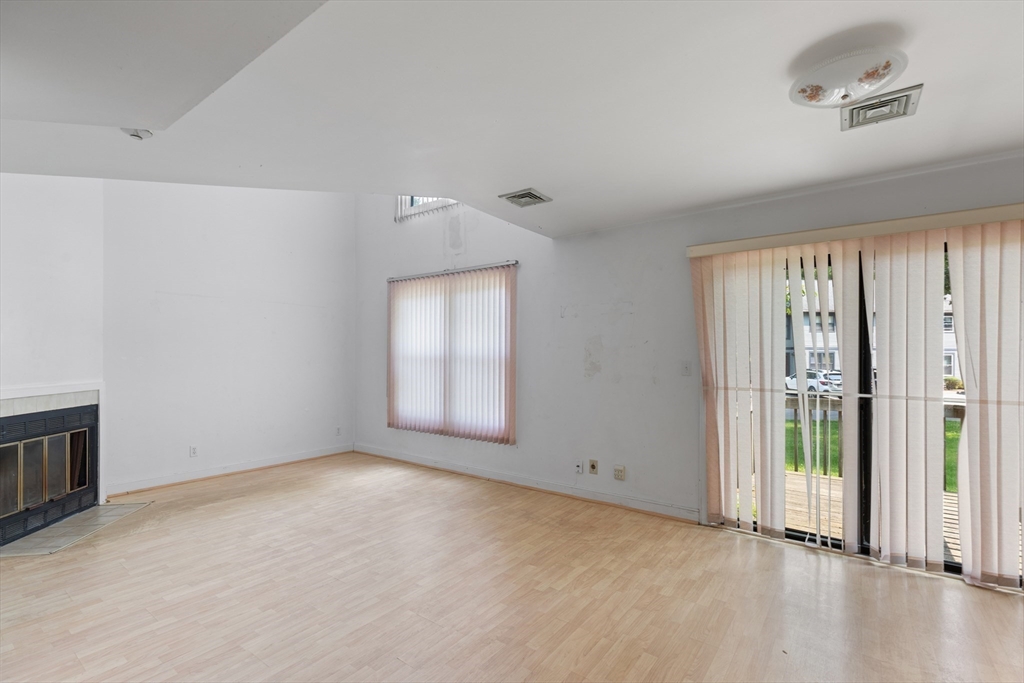 110 Dean St 103