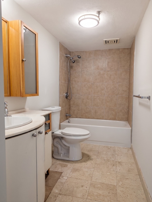 2500 Mystic Valley Parkway #303, Medford, MA Photo #7