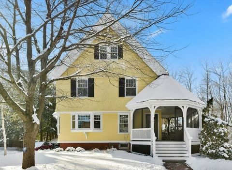 Photo of 28 Devens St, Concord, MA 01742 (MLS # 73470669)
