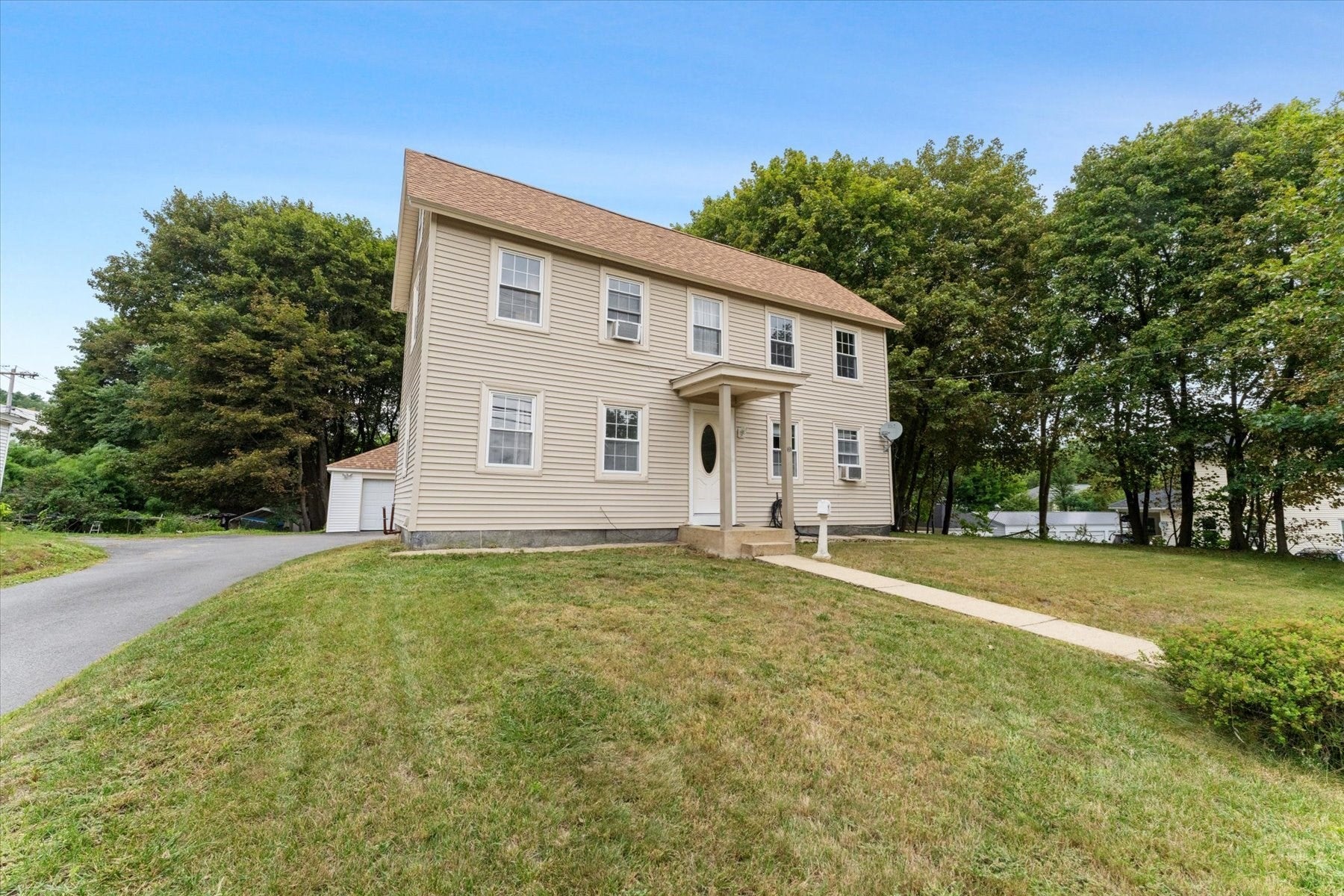 191 Pleasant St, Leominster, MA Photo #22
