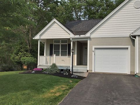 14 Stockbridge St A Webster MA 01570