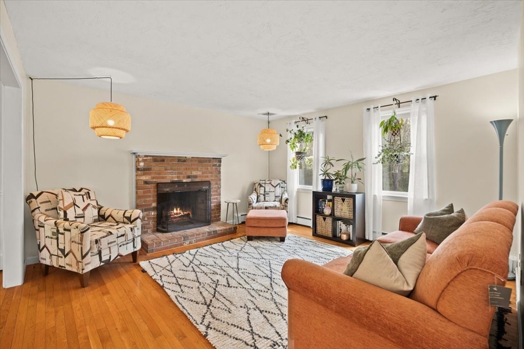 179 Dean St, Mansfield, MA Photo #5