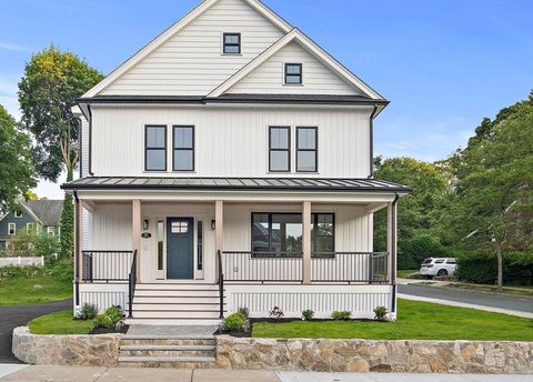 82 Oakland Street Melrose MA 02176