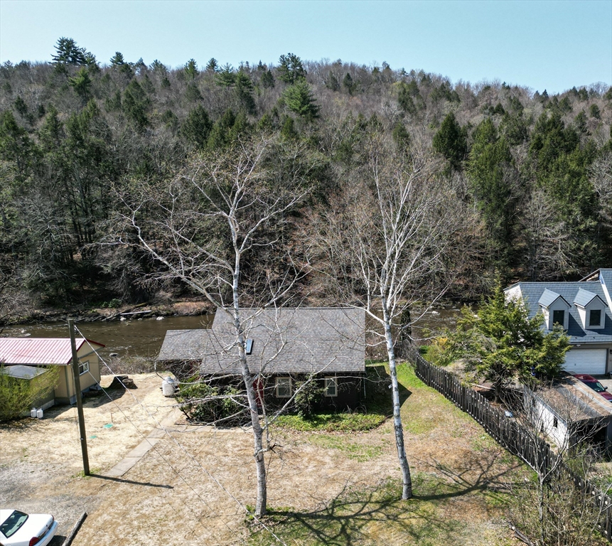 208 Worthington Rd