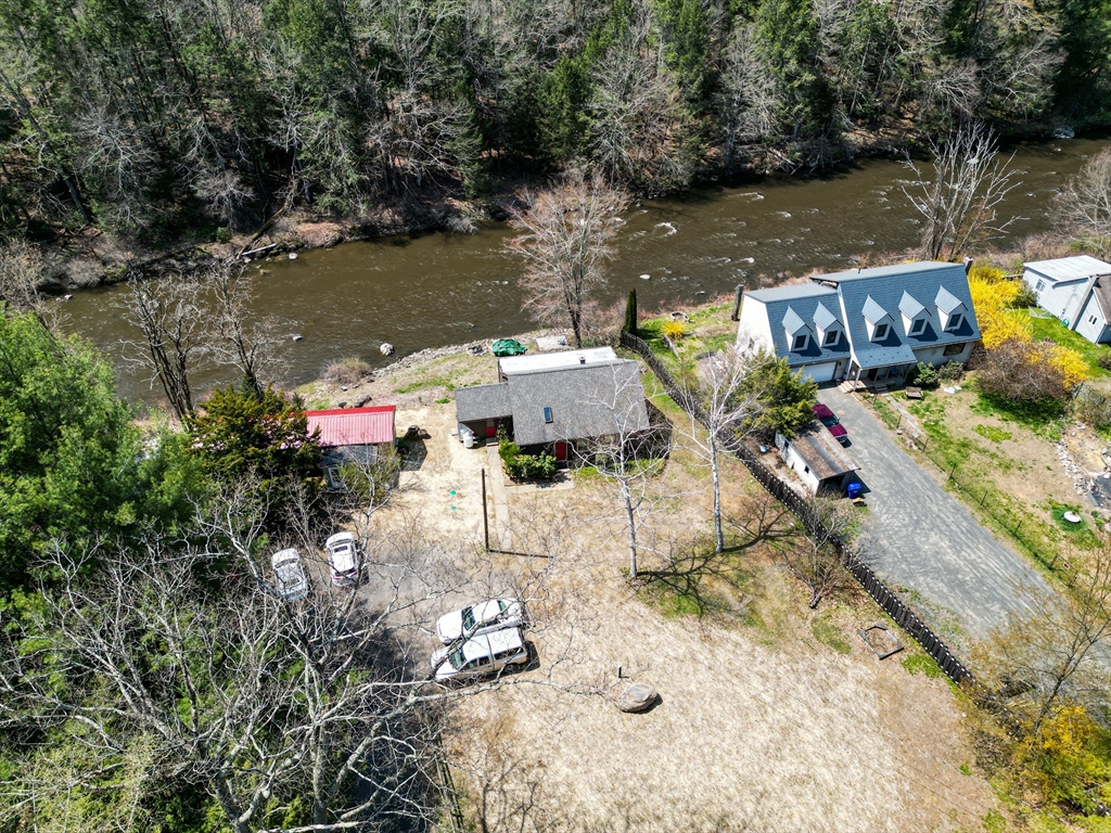 208 Worthington Rd