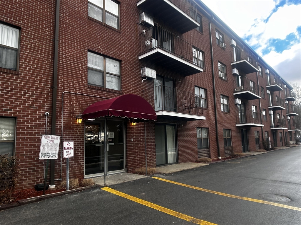 10 Wrentham Rd #308, Worcester, MA, 10 Wrentham Rd #308, Worcester, MA Photo #27