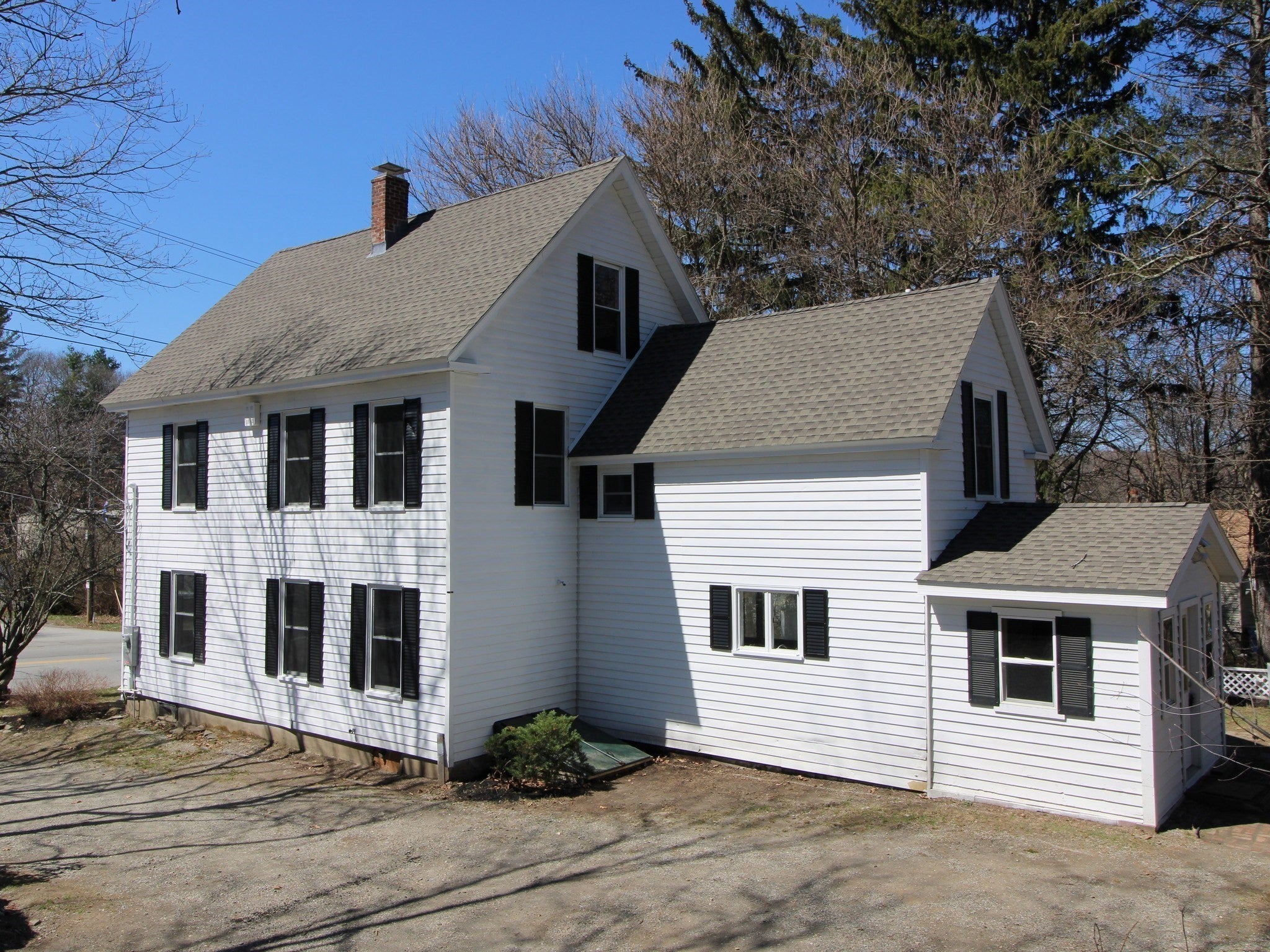 1459 Grafton Rd, Millbury, MA Photo #31