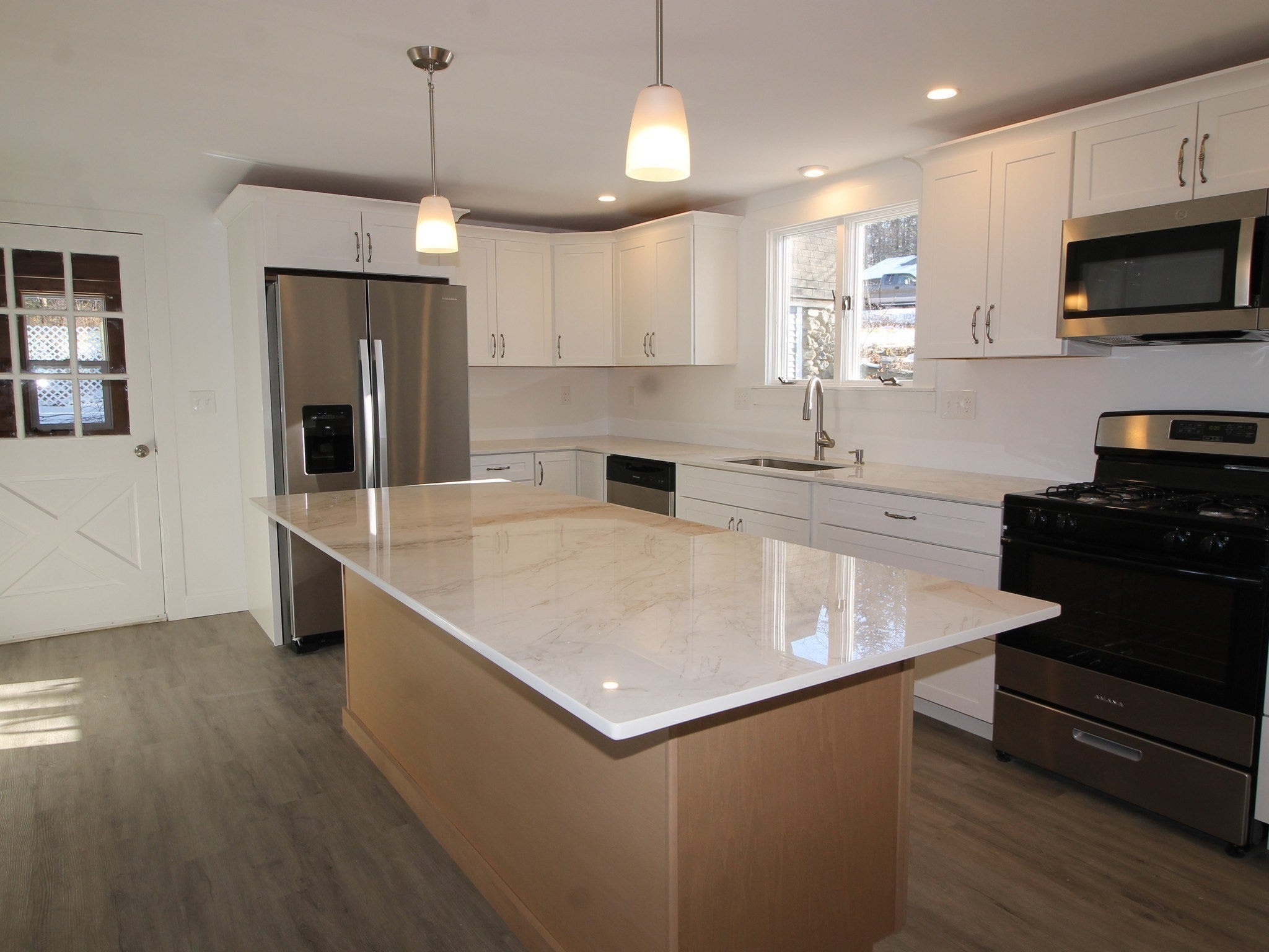 1459 Grafton Rd, Millbury, MA Photo #2