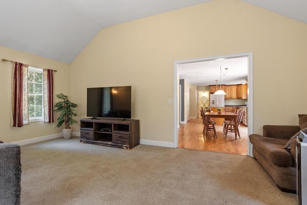 25 Williamsville Rd, Phillipston, MA Photo #15