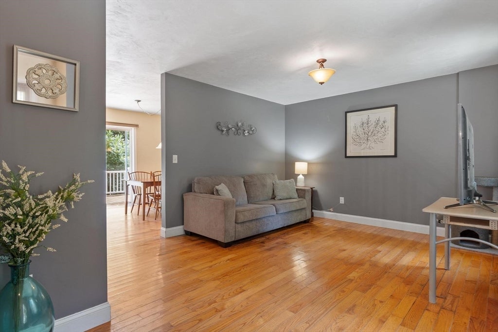 25 Williamsville Rd, Phillipston, MA Photo #6