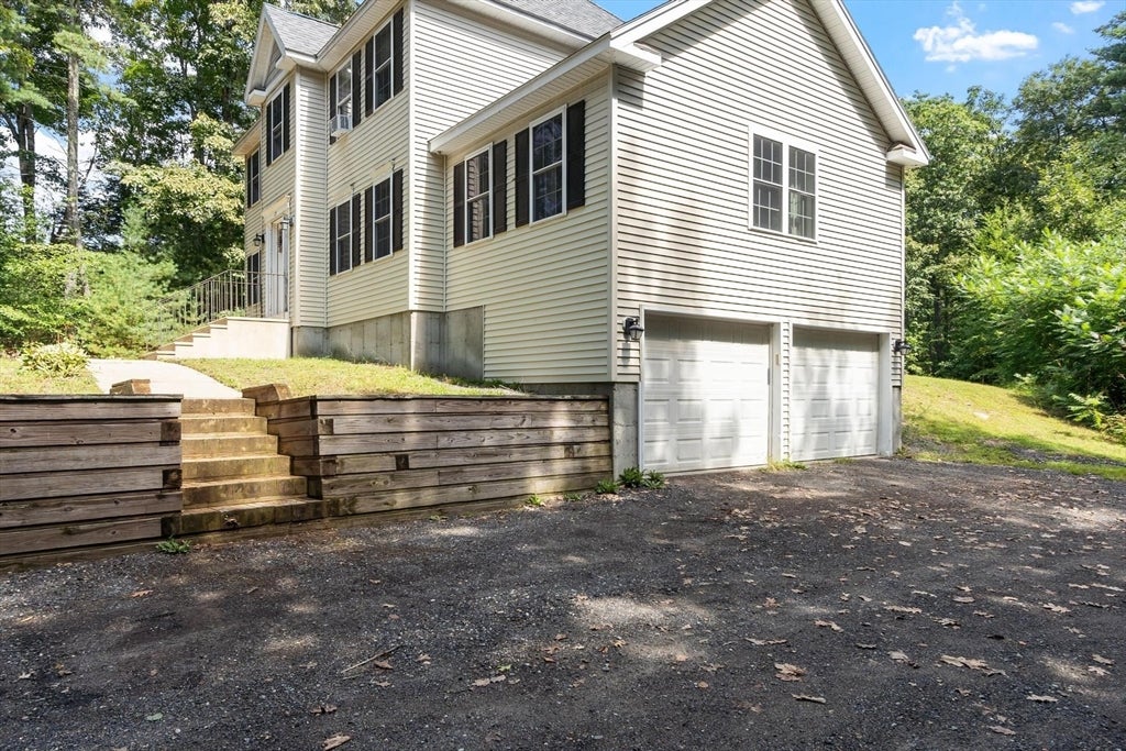 25 Williamsville Rd, Phillipston, MA Photo #4
