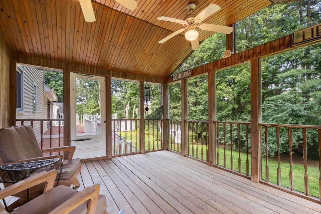 27 Irene Ave, Billerica, MA Photo #3