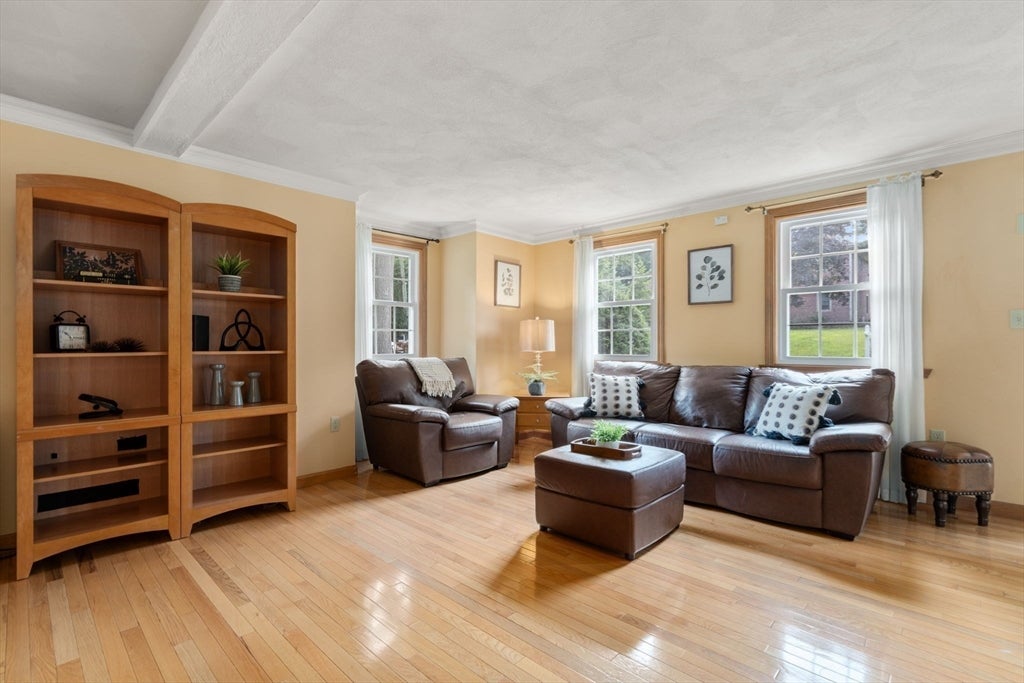 27 Irene Ave, Billerica, MA Photo #14