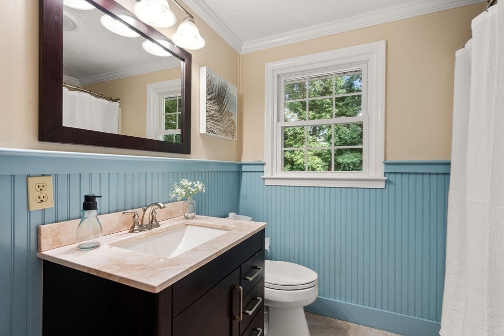 27 Irene Ave, Billerica, MA Photo #30