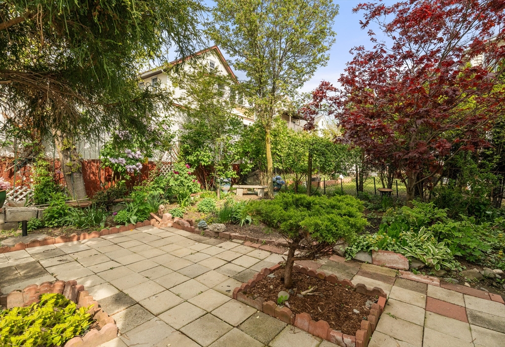 93 Puritan Road #93, Somerville, MA Photo #17
