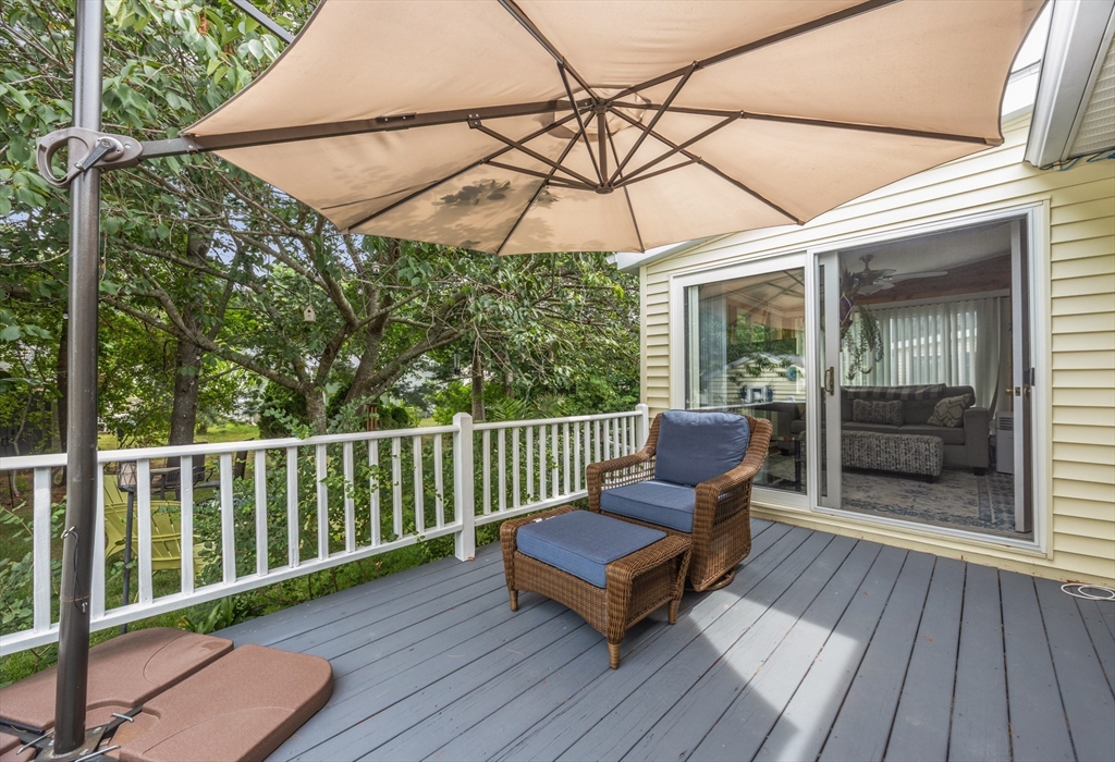 21 Trailwood Dr, Bridgewater, MA Photo #14
