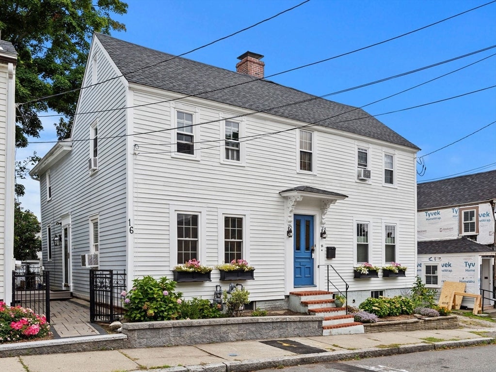 Photo of 16 Warren St, Newburyport, MA