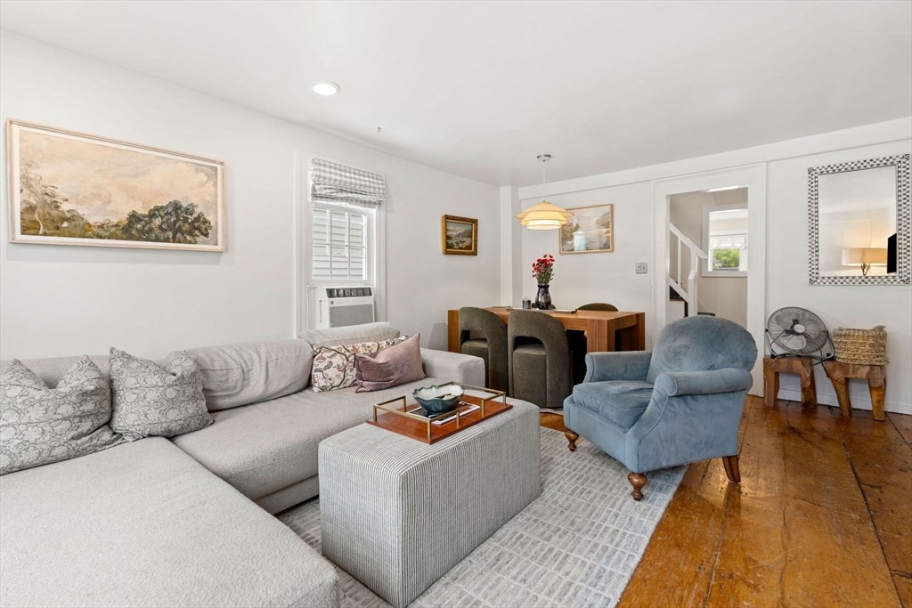 16 Warren St #16, Newburyport, MA, 16 Warren St #16, Newburyport, MA Photo #8