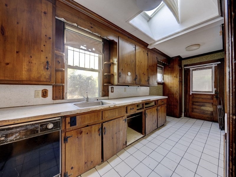 292 Forest Park Ave, Springfield, MA Photo #14