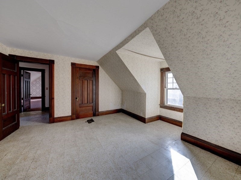 292 Forest Park Ave, Springfield, MA Photo #29
