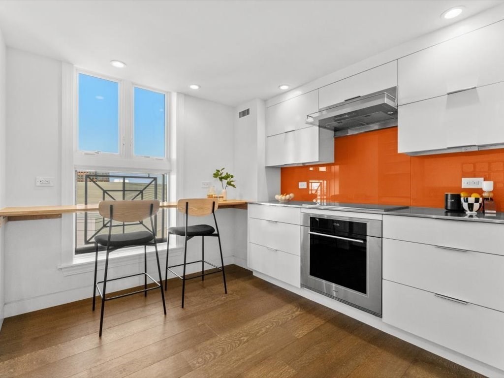 10 Rogers Street PH4