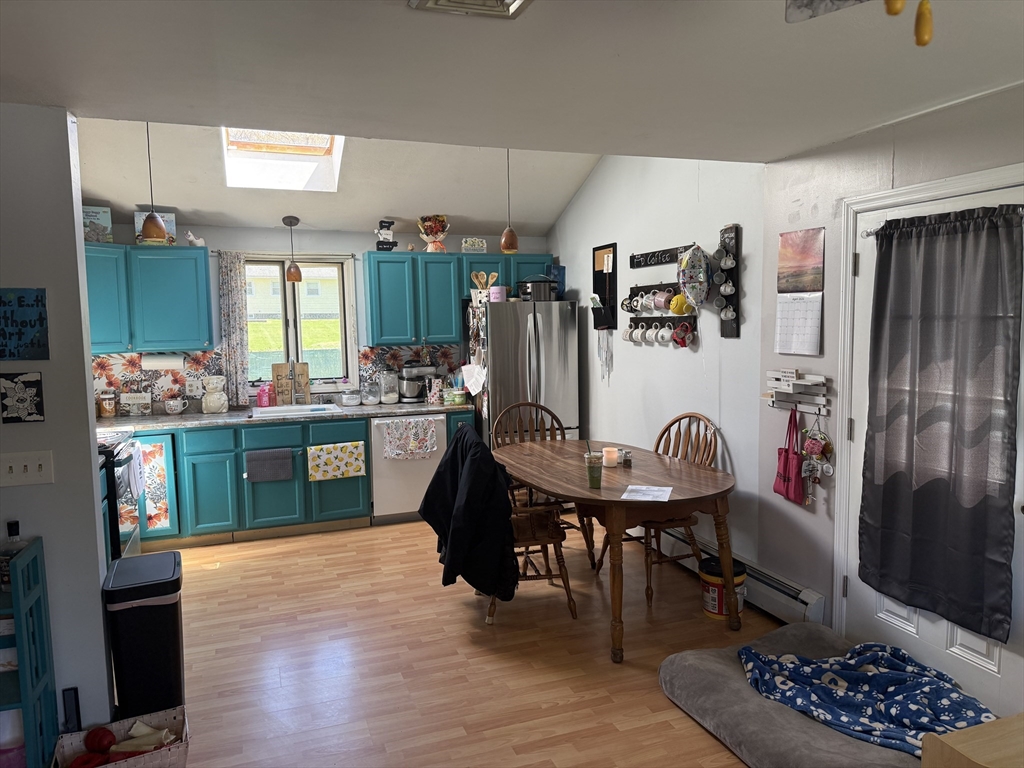45 Orpheum Ave, Springfield, MA Photo #11