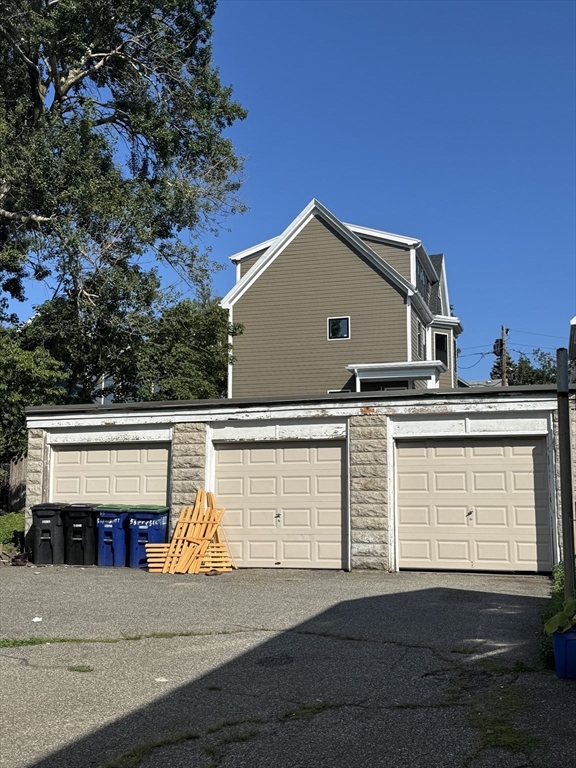 53 Prescott St