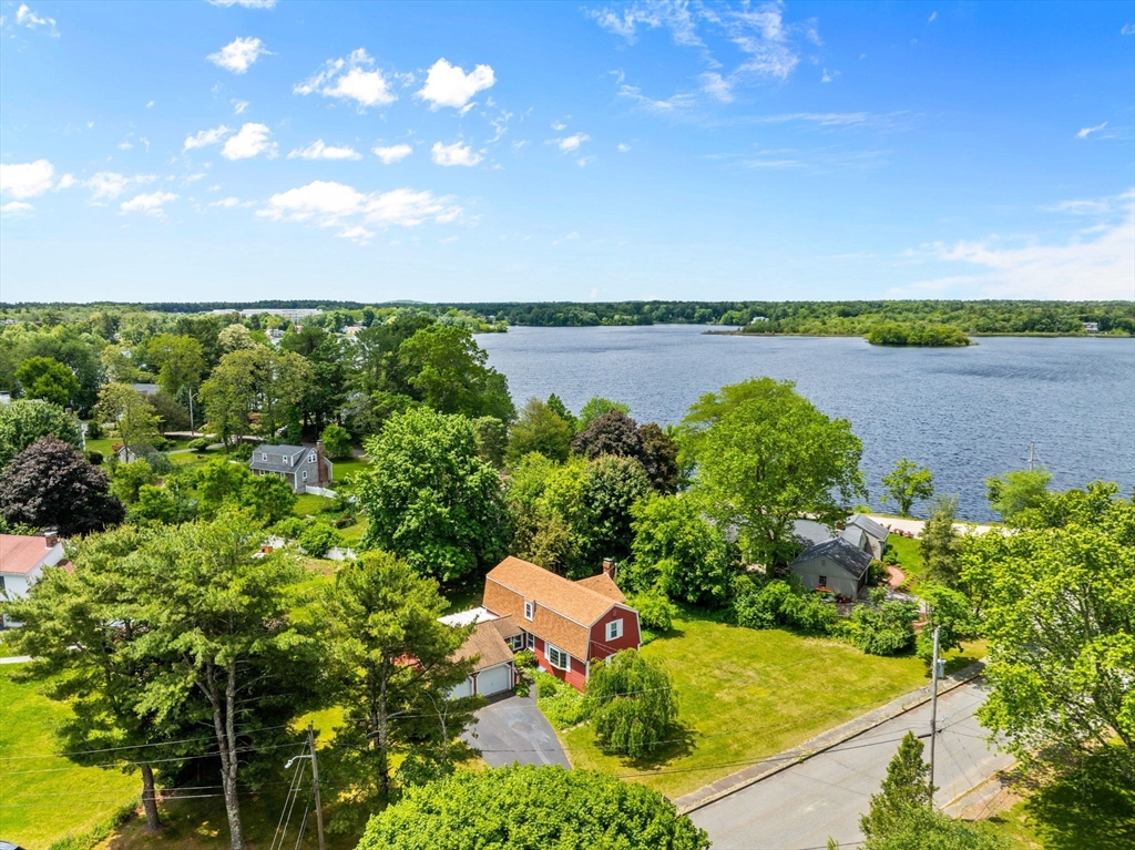29 Saddle Dr
