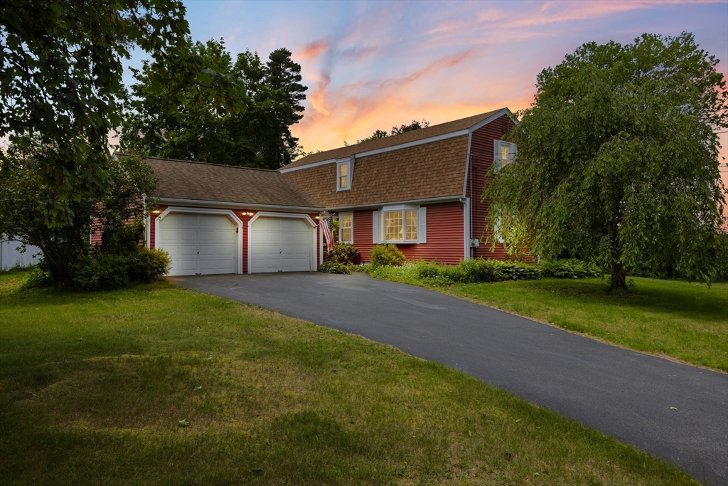 29 Saddle Dr