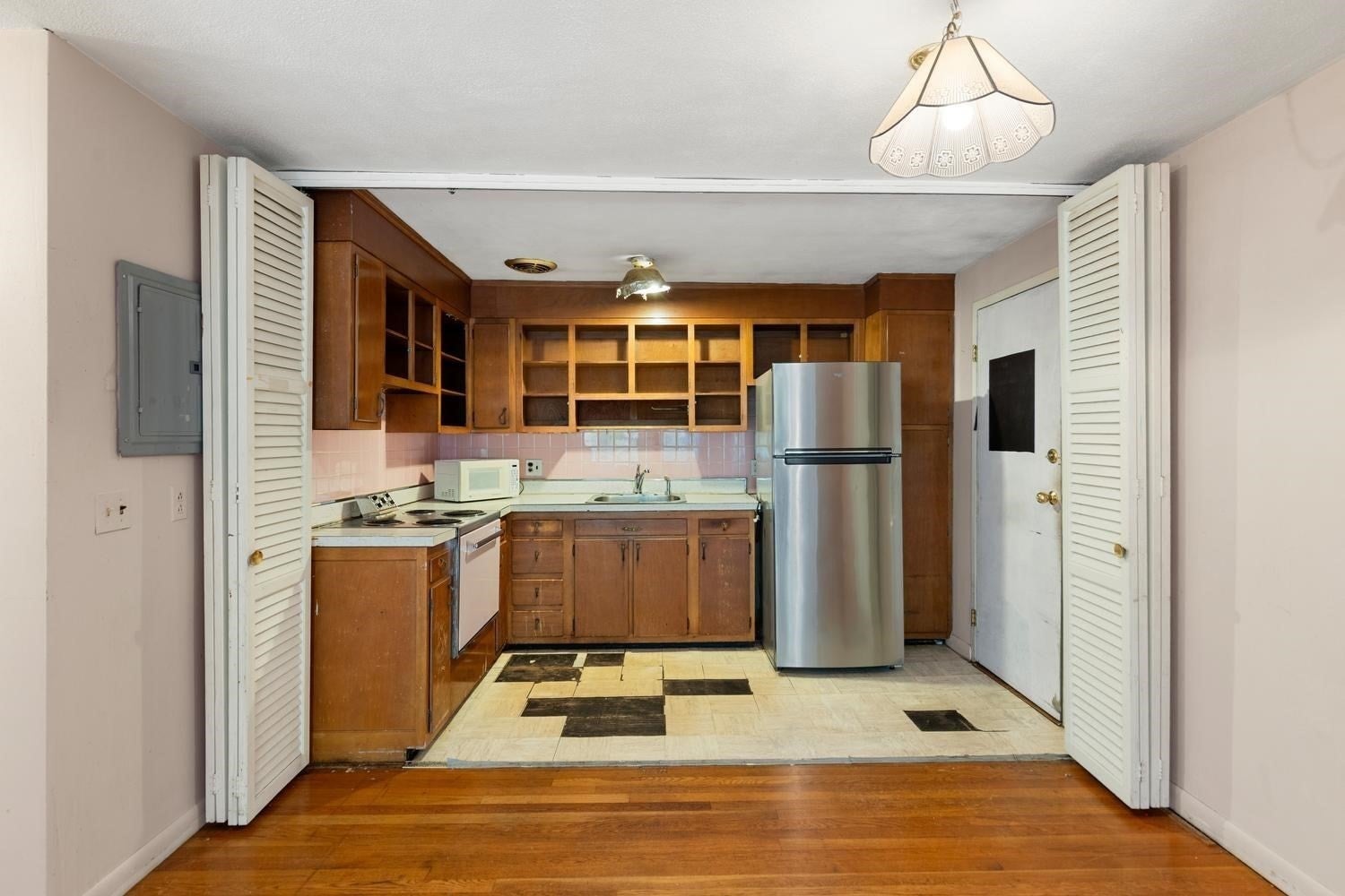 197 Kent St #42, Brookline, MA, 197 Kent St #42, Brookline, MA Photo #7