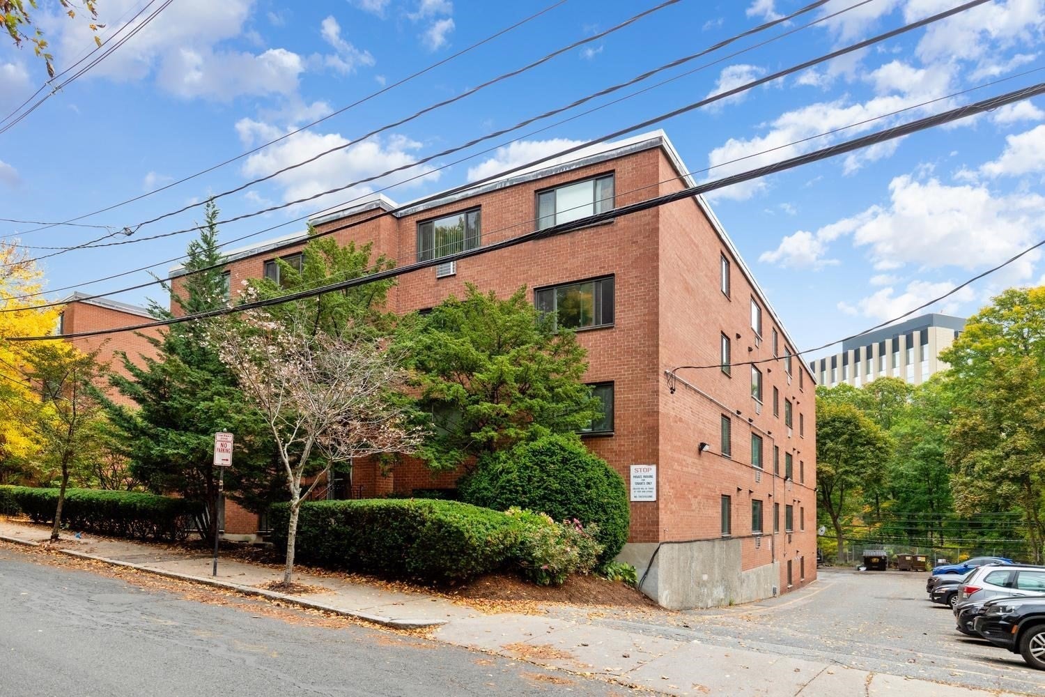 197 Kent St #42, Brookline, MA, 197 Kent St #42, Brookline, MA Photo #27
