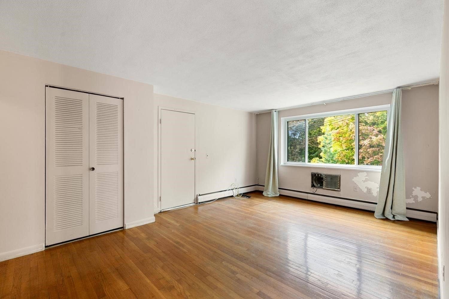 197 Kent St #42, Brookline, MA, 197 Kent St #42, Brookline, MA Photo #4