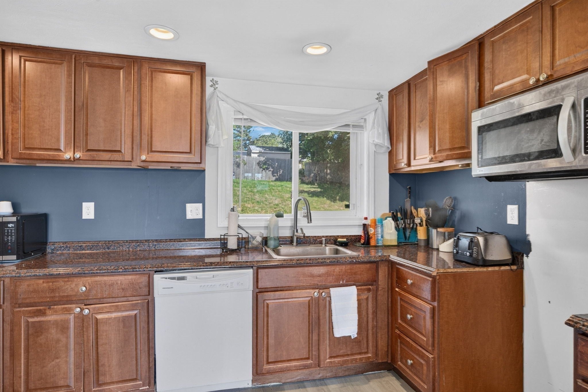 99 Connell Ave, Brockton, MA, 99 Connell Ave, Brockton, MA Photo #8