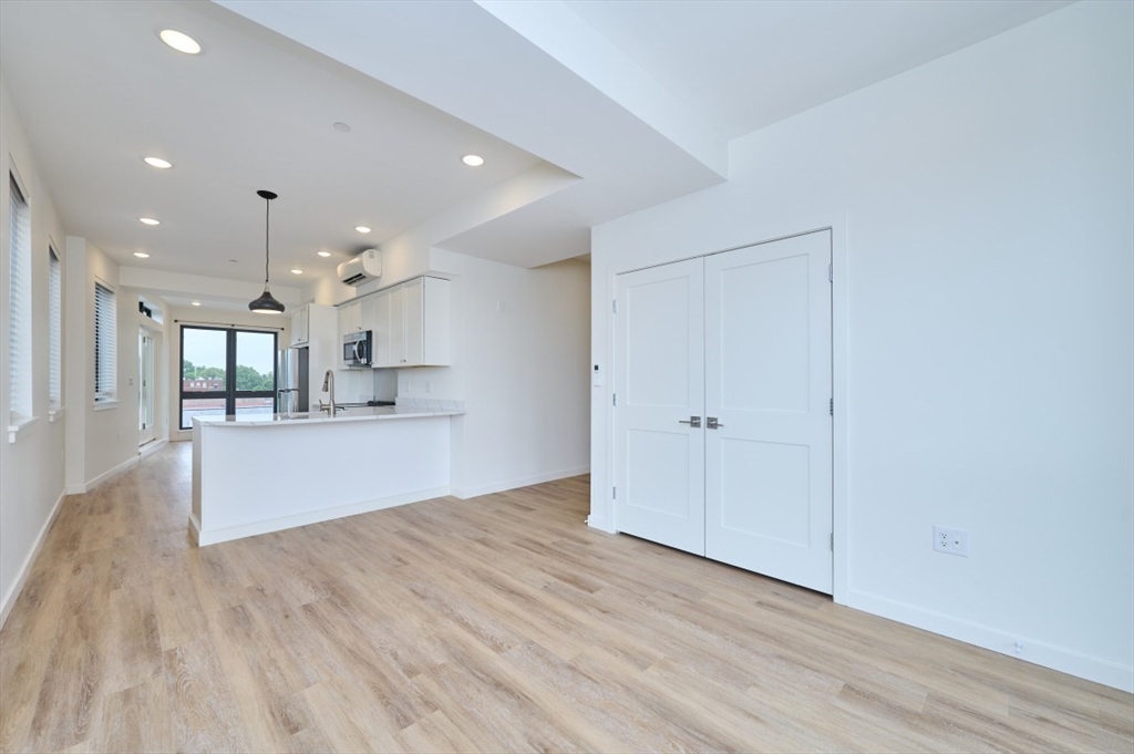 80 Broadway 4C