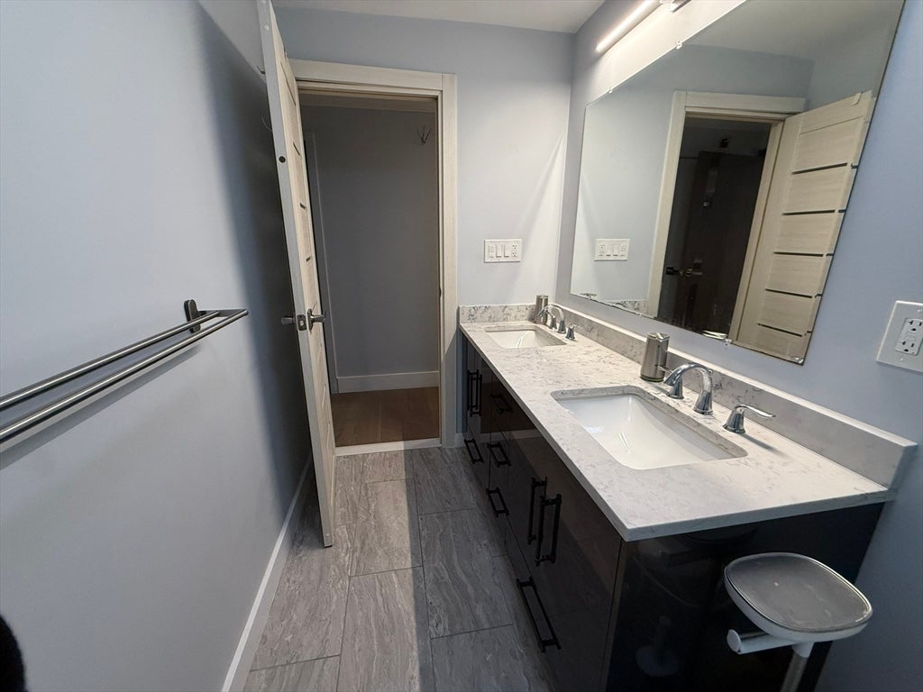 25 Berkshire Dr, Winchester, MA, 25 Berkshire Dr, Winchester, MA Photo #27