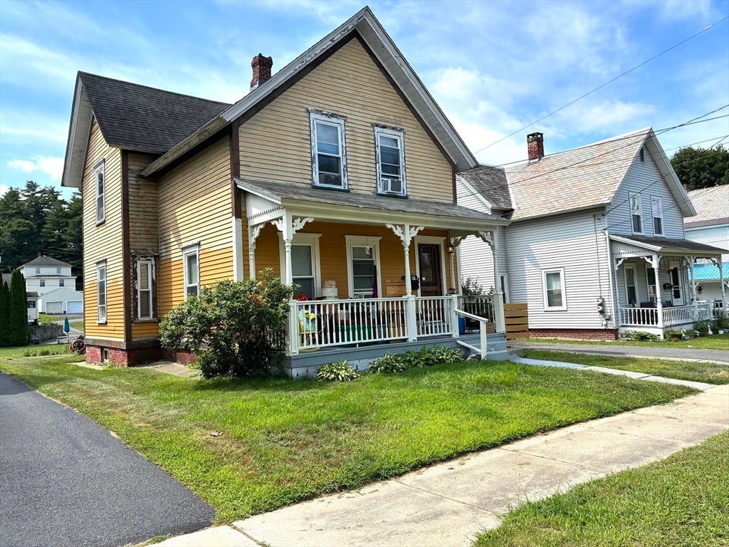 16 Chestnut St
